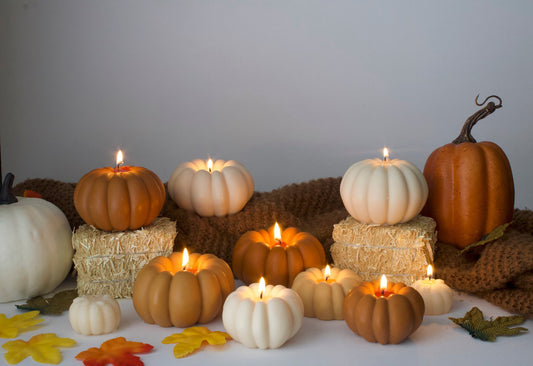 Pumpkin Candle, Pumpkin Shaped Candle, Halloween Decor, Fall Decor, Pumpkin Scented Candle, Halloween Candles, Table Decor, Autumn Decor