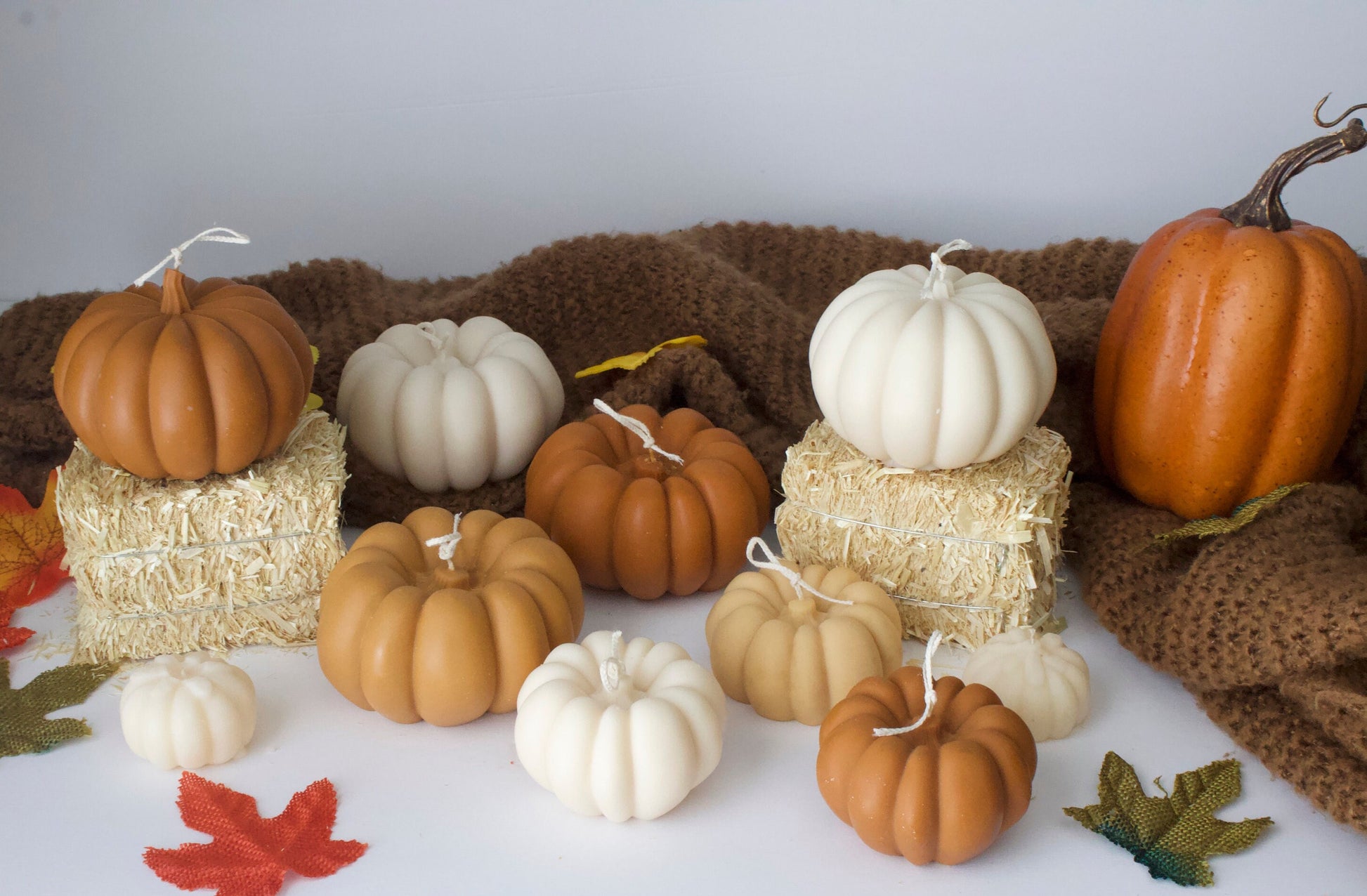 Pumpkin Candle, Pumpkin Shaped Candle, Halloween Decor, Fall Decor, Pumpkin Scented Candle, Halloween Candles, Table Decor, Autumn Decor